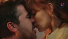 Çöp Adam dizisi 4. Bölümde Peri ve Tamer'in reytingleri oynatan öpüşme sahnesi!