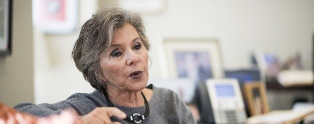 ABD Senatörü Barbara Boxer'ın hayatı dizi oluyor: Run