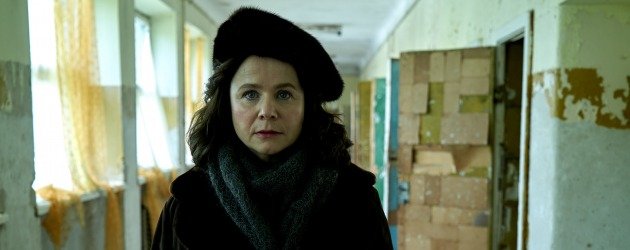Chernobyl yıldızı Emily Watson yeni dizi Too Close ile geliyor! Too Close nasıl bir dizi?
