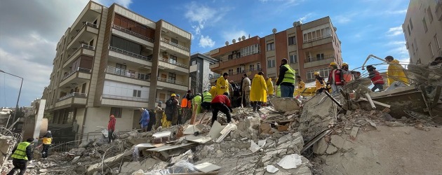 Dizi setleri iptal! Yapım şirketleri deprem bölgesine yardım göndermeye devam ediyor!