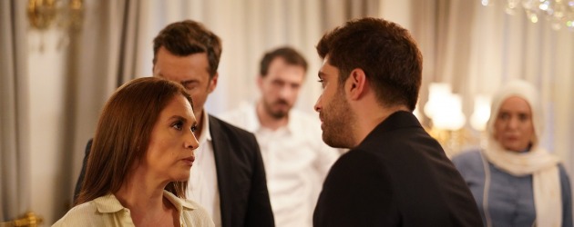 Fenomen dizi “Kızılcık Şerbeti” bu akşam başlıyor! Başrol oyuncuları yeni sezonu anlattı!