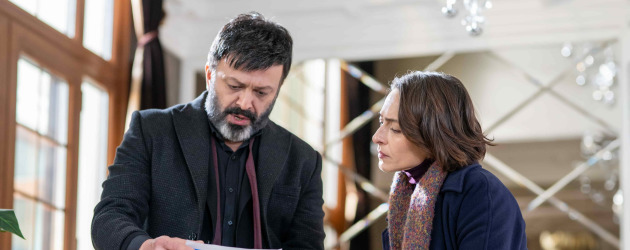 Kirli Sepeti 16. Bölüm Murat, Medine'ye aşkını ilan etti!