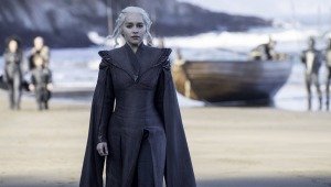 Emilia Clarke fenomen dizi Game of Thrones'a veda etti