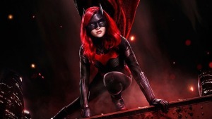 Batwoman için yeni bir poster yayınlandı! Dizi ne zaman başlıyor?