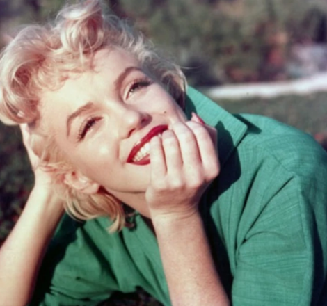 Marilyn Monroe'nun mezarının yanı satılıyor