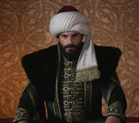 Mehmed: Fetihler Sultanı 13. Bölümde Hala Sultan açığa çıktı! Dimitria Kalesi seferi başladı!