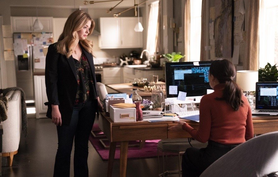 19-03/29/the-perfectionists-1x03-foto8.jpg
