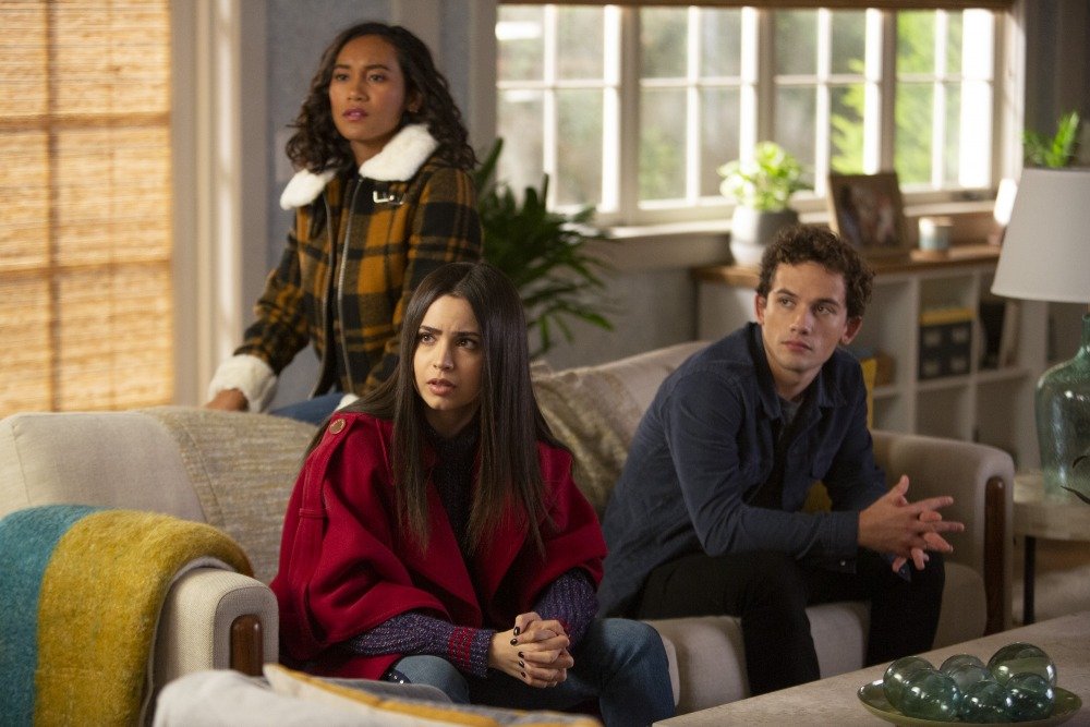 19-04/07/the-perfectionists-1x04-foto7.jpg