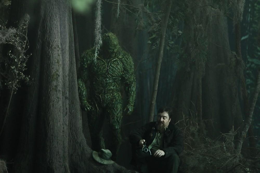 19-06/27/swamp-thing-1x05-foto4.jpg