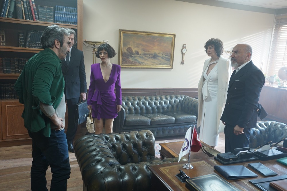 23-04/03/adim-farah_6-5-1680520960.jpg