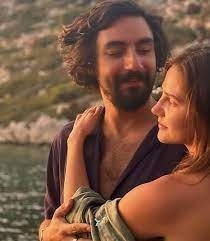 23-10/10/umut-alina.jpg