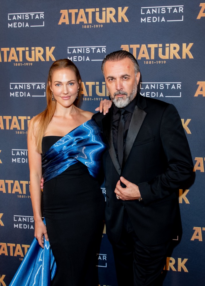 23-11/07/1699358483_meryem_uzerli_barbaros_tapan.jpg